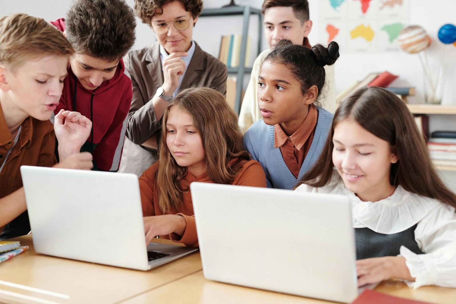 Why Every Modern School Needs an Integrated Education Management System